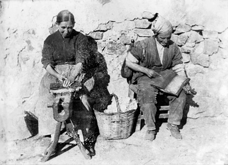 Retrato de dos vecinos de Tornos.