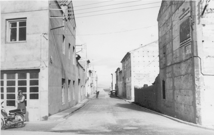 Calle Oeste de Monreal.