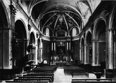 Interior de la Iglesia Parroquial de Monreal del Campo.