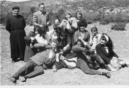 Vecinos de Torralba de los Sisones.