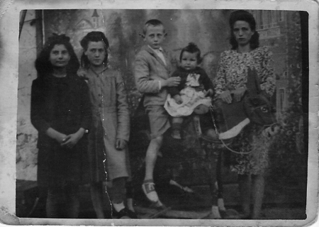 Retrato familiar. Torralba de los Sisones.