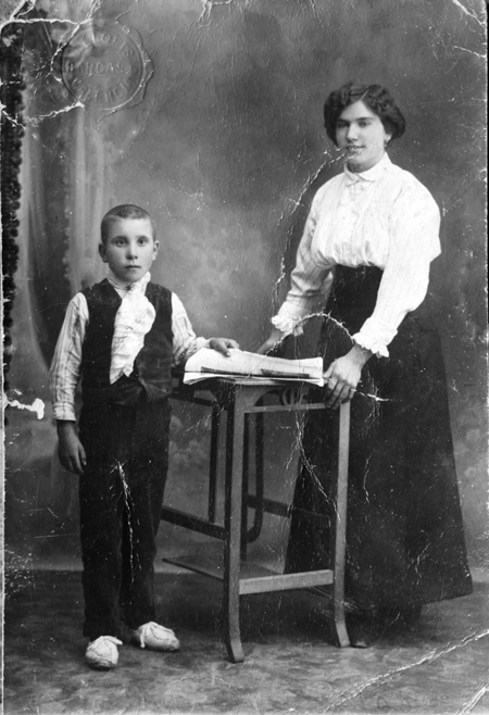 Retrato de dos vecinos de Torrelosnegros.