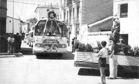 ProcesiÃ³n, con bendiciÃ³n de vehÃ­culos. Calamocha.