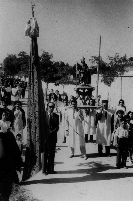 ProcesiÃ³n a la ermita de San Roque. Calamocha