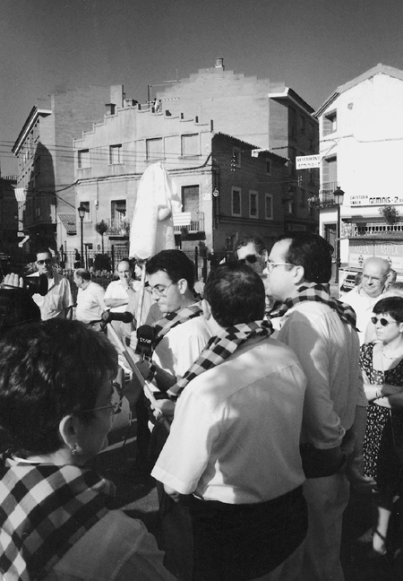 Vecinos de Calamocha en la procesiÃ³n de San Roque.