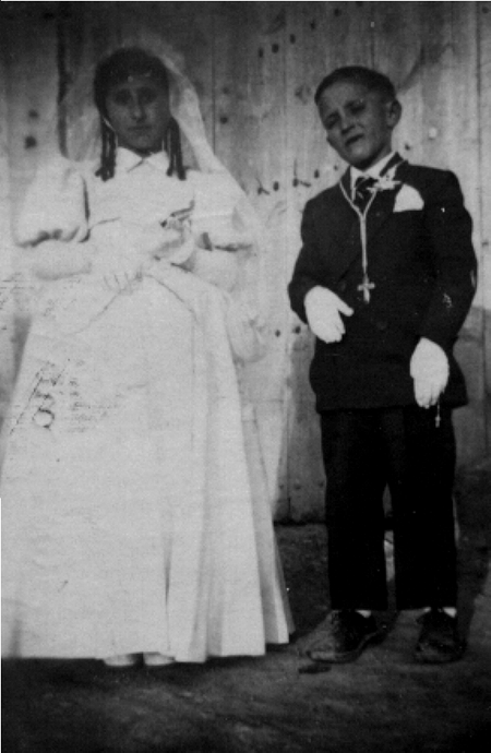 Josefina y Juan SÃ¡nchez Escusa 1951. Cella