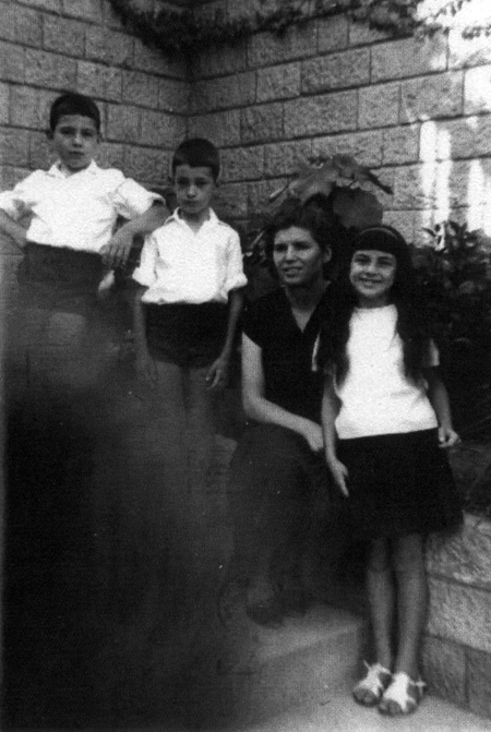 Familia Bronchal. AÃ±o 1964. Cella.