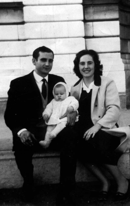 La familia Barea en ParÃ­s. AÃ±o 1965.