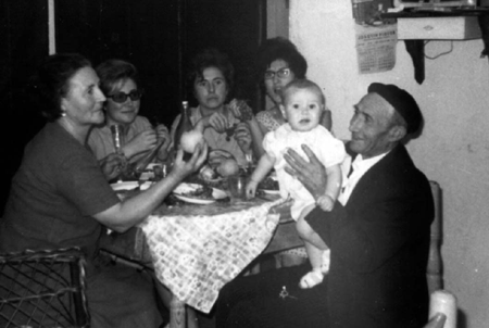 Familia GarcÃ­a. AÃ±o 1966. Cella.