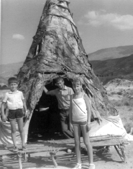 Familia de cellenses en AlmerÃ­a. AÃ±o 1984.