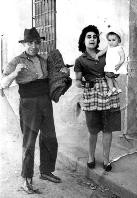 MarÃ­a JesÃºs, ValentÃ­n y MarÃ­a. Cella.