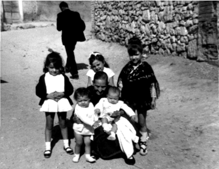 Familia de MarÃ­a Soriano. Cella.