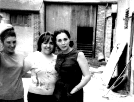 Rafi, Enriqueta y familia. Cella.