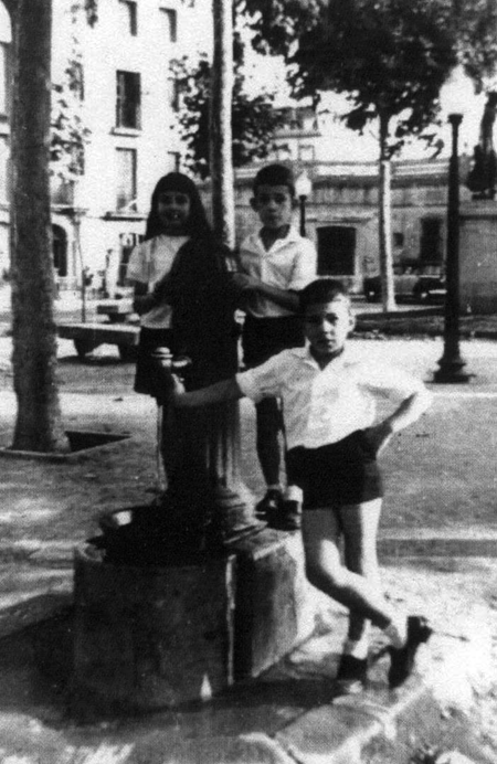 Pilar, JosÃ© Luis y Santiago Bronchal. Cella