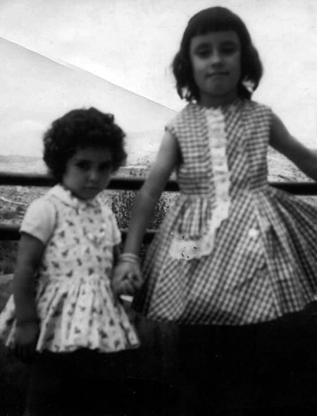 Encarna DÃ­as y Mari Carmen Blasco. Cella