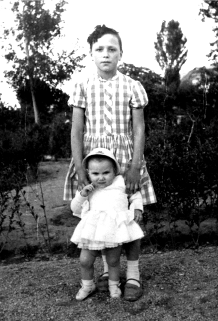 MarÃ­a JesÃºs y Carmen. Cella