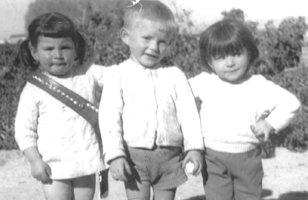 Nati, Emilio y PilarÃ­n. Cella