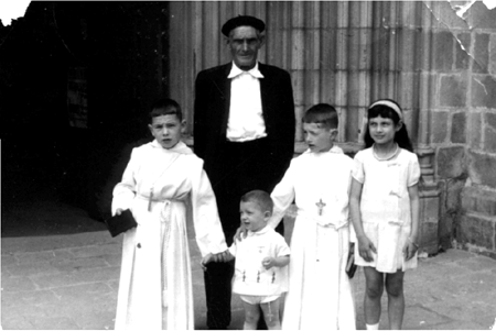 Santiago y JosÃ© Luis Bronchal. Cella