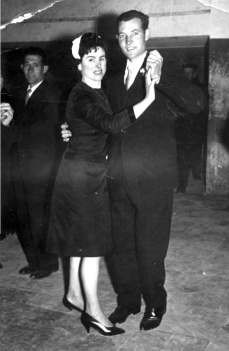 Retrato de MÃ¡xima y Ramiro bailando. Cella.