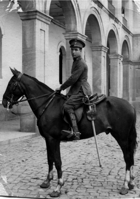 Pablo SÃ¡nchez a caballo.