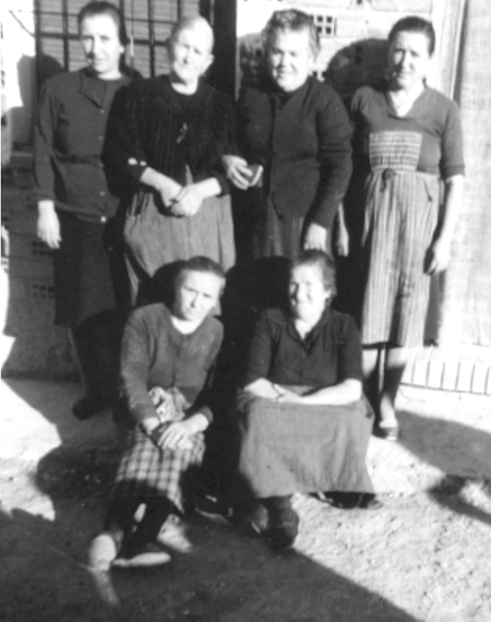 Teresa Blasco y amigas. Cella