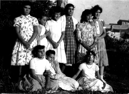 Grupo de amigas. Cella