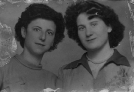 Manuela y MarÃ­a Fuertes. Villarquemado.