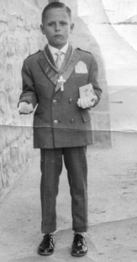 Retrato de niÃ±o de Primera ComuniÃ³n. Villarquemado.