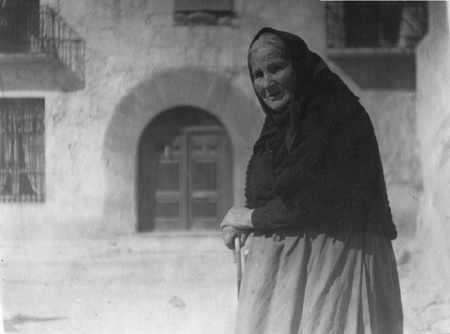 Anciana en Villarquemado.