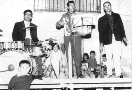 Orquesta formada por Anacleto, DÃ¡maso y FÃ©lix. Villarquemado.