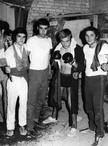 Practicando boxeo. Calamocha.