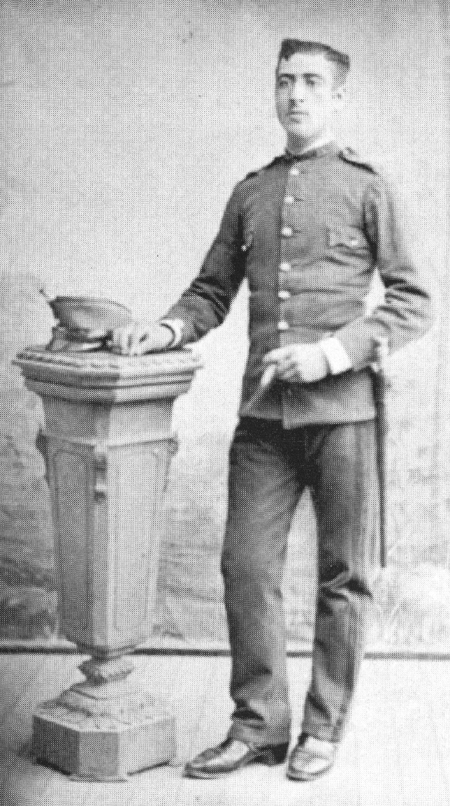 Retrato de AgustÃ­n Jorcano en el servicio militar. Villarquemado.