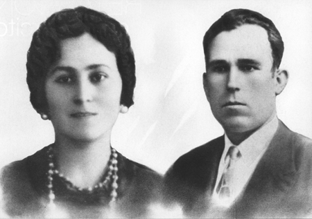 Vicenta Gracia y Roberto Salvador. RetascÃ³n.