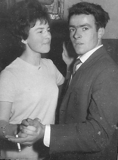 Pareja bailando. RetascÃ³n.