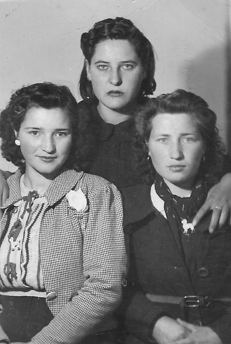 Retrato de tres vecinas de RetascÃ³n.