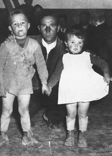 Gregorio, Alfredo y MarÃ­a Teresa Pardillos.