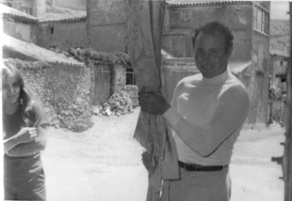 AgustÃ­n con bandera. Lagueruela