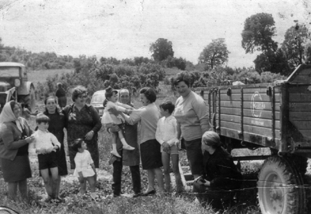 Grupo de vecinos de Badules.