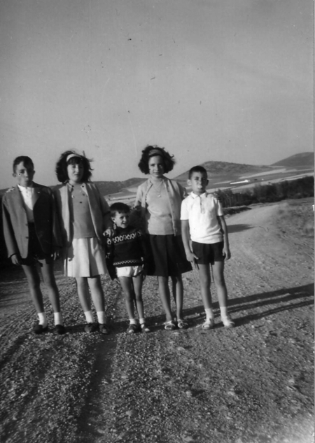 NiÃ±os de Badules en el campo.