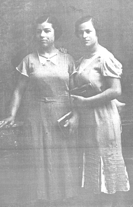 Marcela y AsunciÃ³n SÃ¡nchez. Villarreal de Huerva.