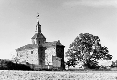 Ermita Virgen de los Olmos.  Tornos.
