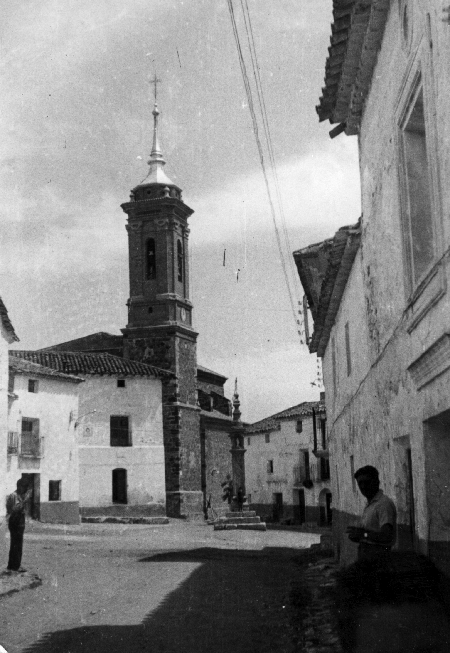 Vista de la iglesia del Salvador. Tornos