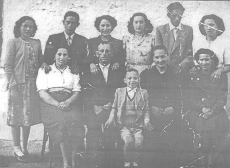 Familia LÃ¡zaro Valero. Villarreal de Huerva.