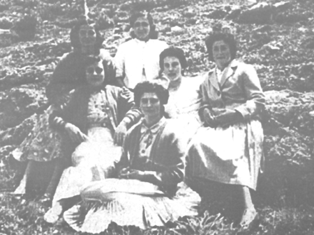 Grupo de amigas de Villarreal de Huerva.