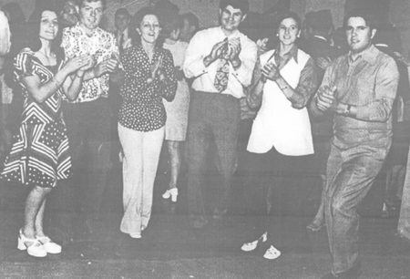 En la pista de Baile del Gordo. Villarreal de Huerva.