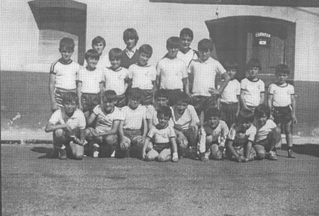 Grupo de "promesas" futbolÃ­sticas. Villarreal de Huerva.