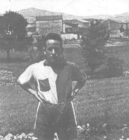 Jugador de fÃºtbol. Villarreal de Huerva.