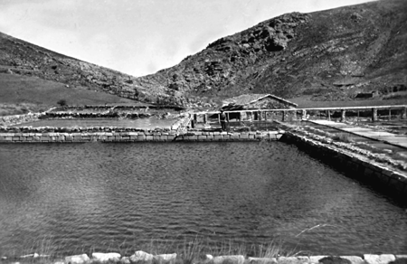 Salinas de Ojos Negros.