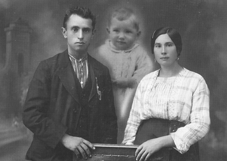 Manuel Ubide y Carmen Serrano. Langa del Castillo.