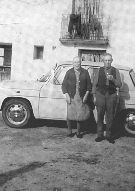 Carmen Serrano y Manuel Ubide. Langa del Castillo.